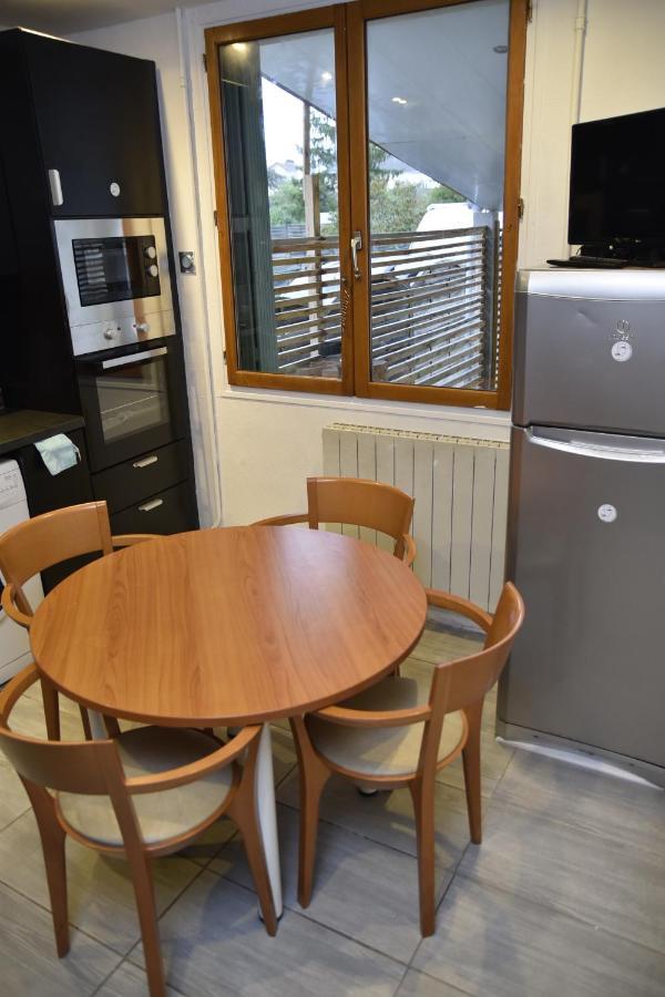 Chez Mr Le Legionnaire Limay Exterior foto